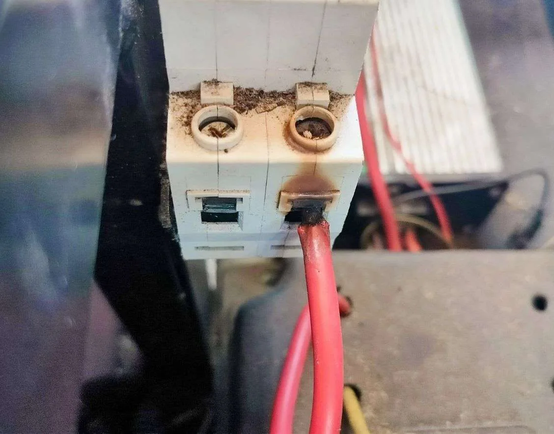 Common Electrical Issues in Homes and How to Fix Them Safely - Fahri Electricians London