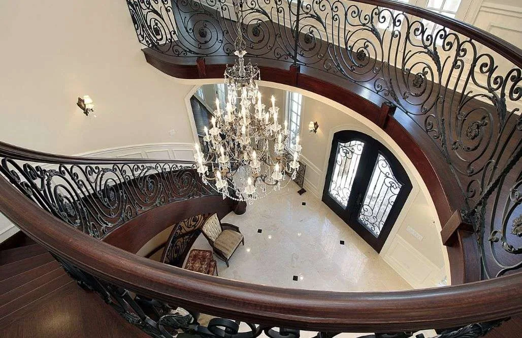 Lighting Installation Services London - Installing Chandeliers & Statement Lighting - Fahri Electricians London