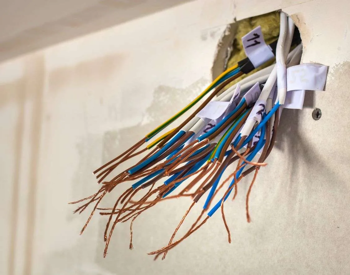 Faulty Wiring London - Can I Check for Faulty Wiring Myself - Fahri Electricians London